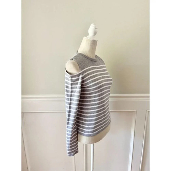 Forever 21 Gray & White Stripe Sweater S - Picture 2 of 4